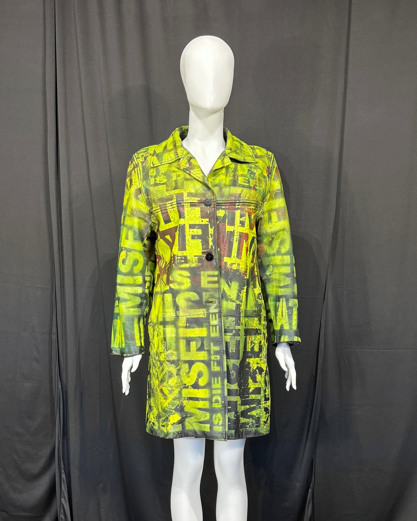MISFIT TRENCH COAT