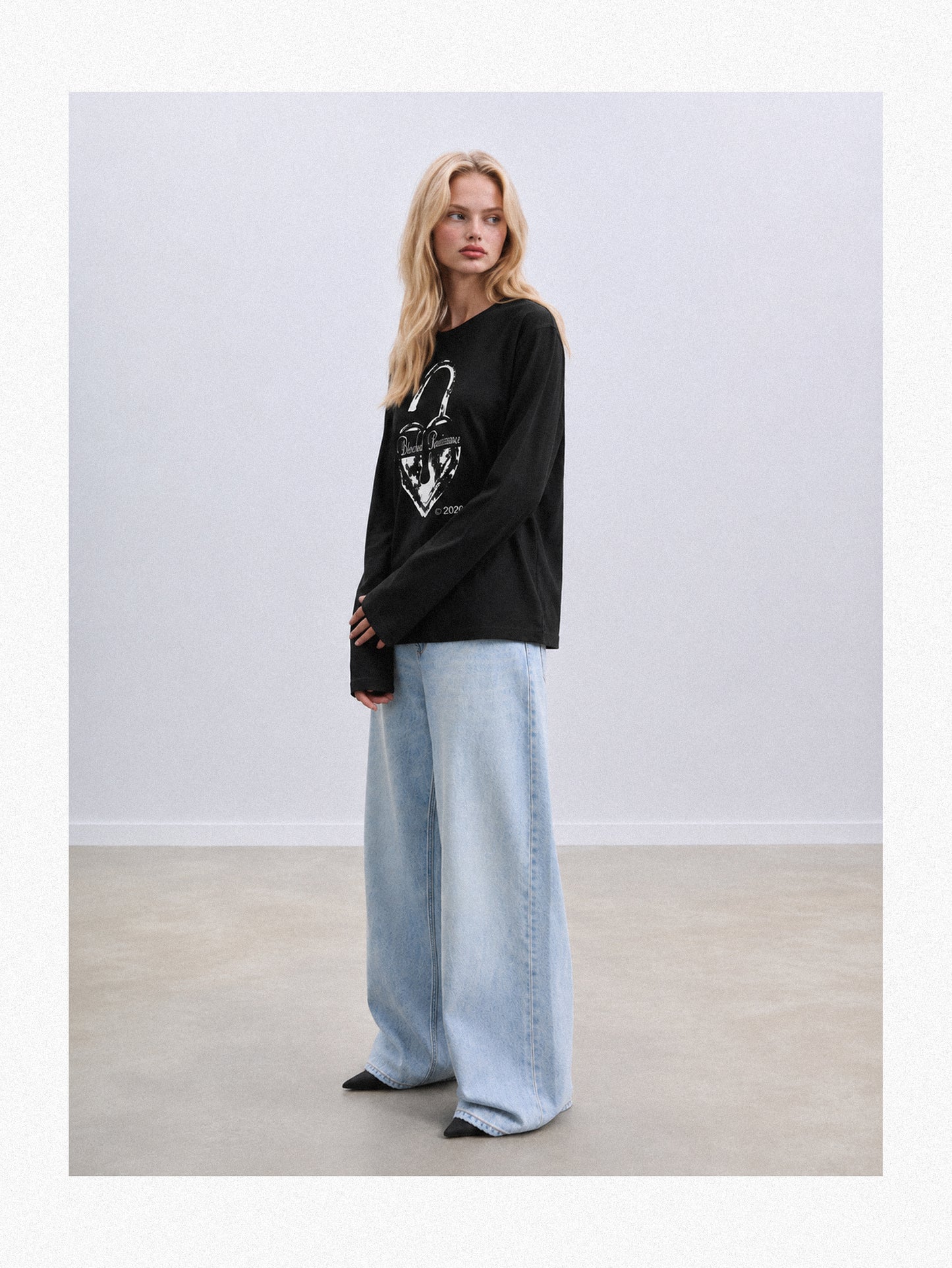 WOMEN'S BAD ROMANCE LONGSLEEVE