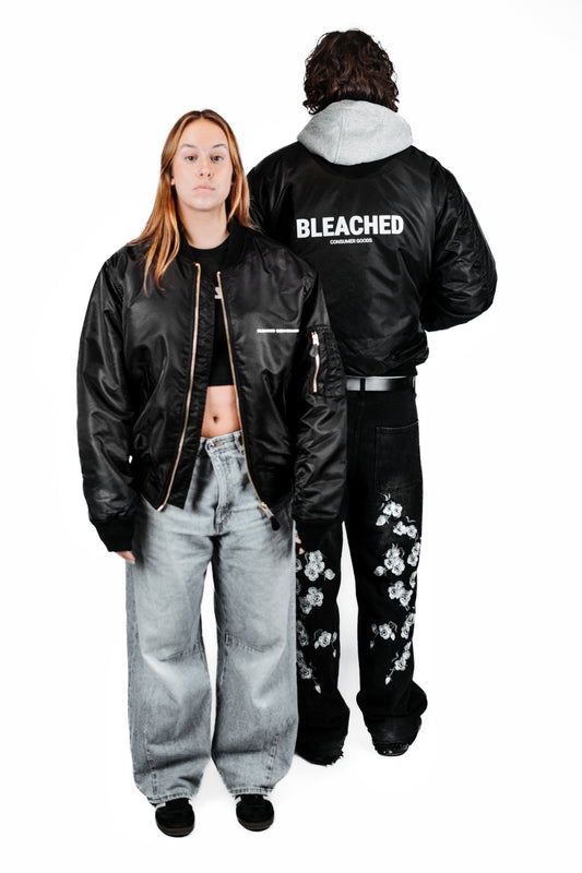 ESSENTIAL BLEACHED MA1 BOMBER