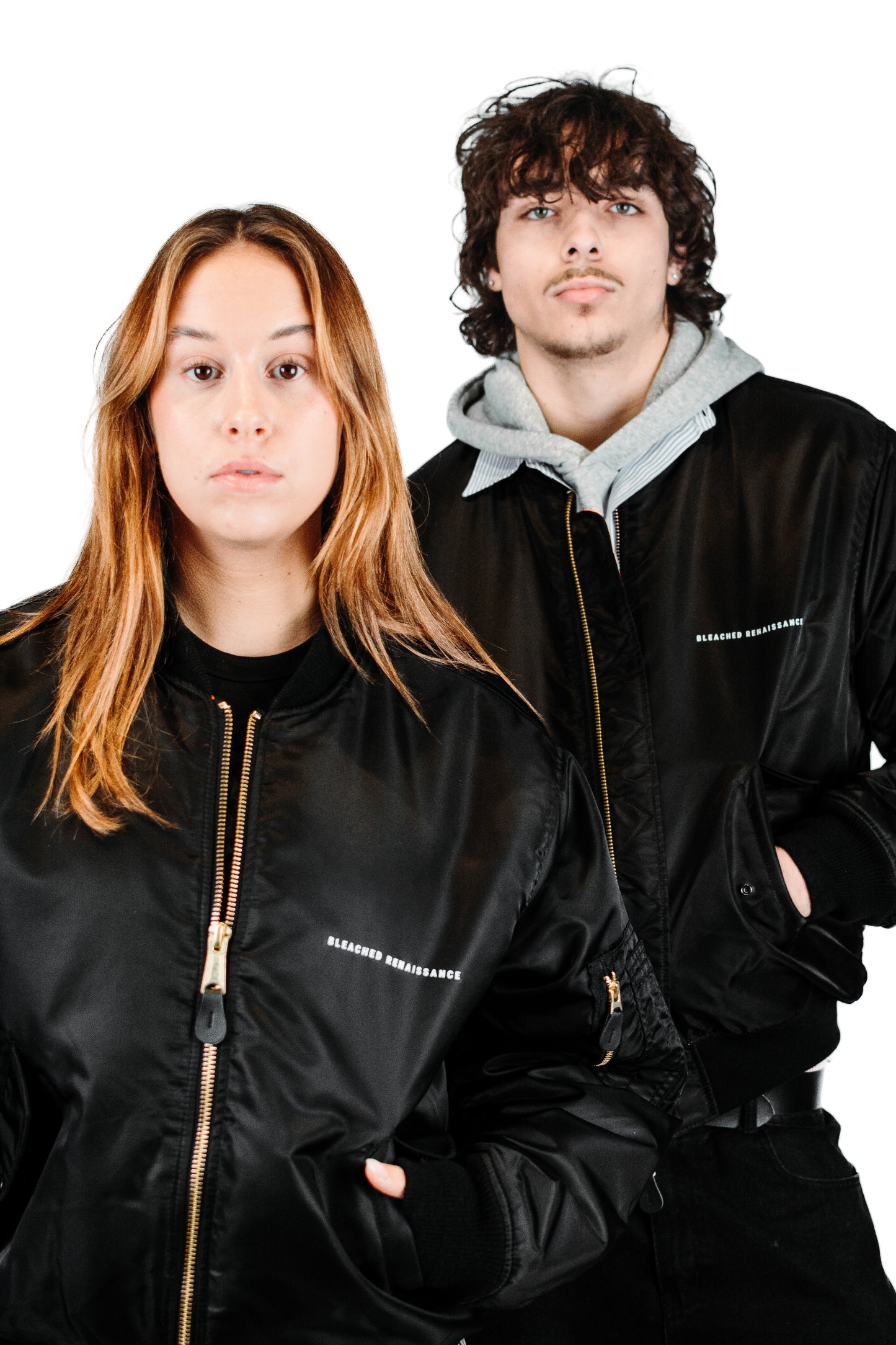 ESSENTIAL BLEACHED MA1 BOMBER